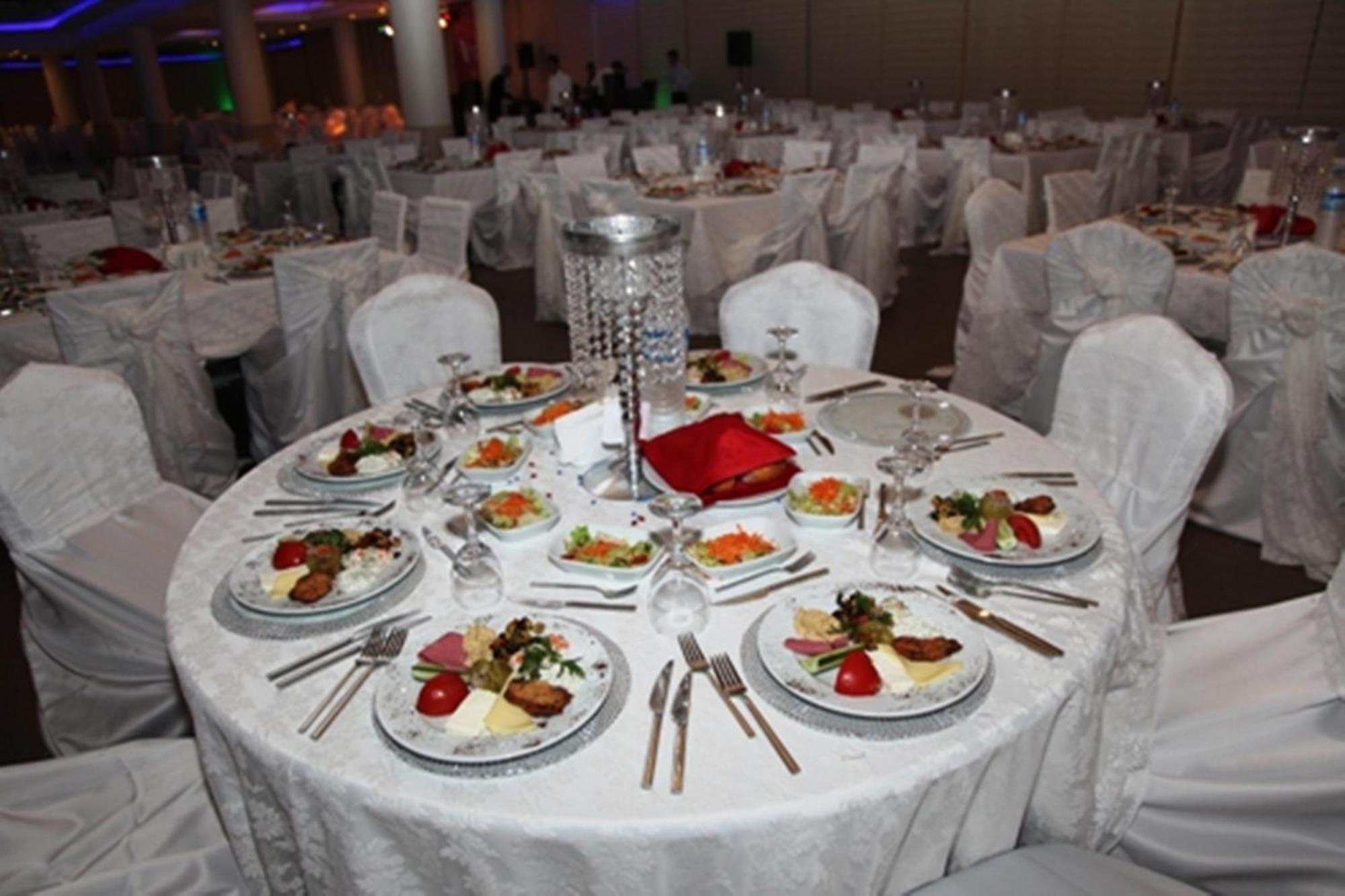 Yucesoy Liva Hotel Spa & Convention Center Mersin Mersin  Exterior photo